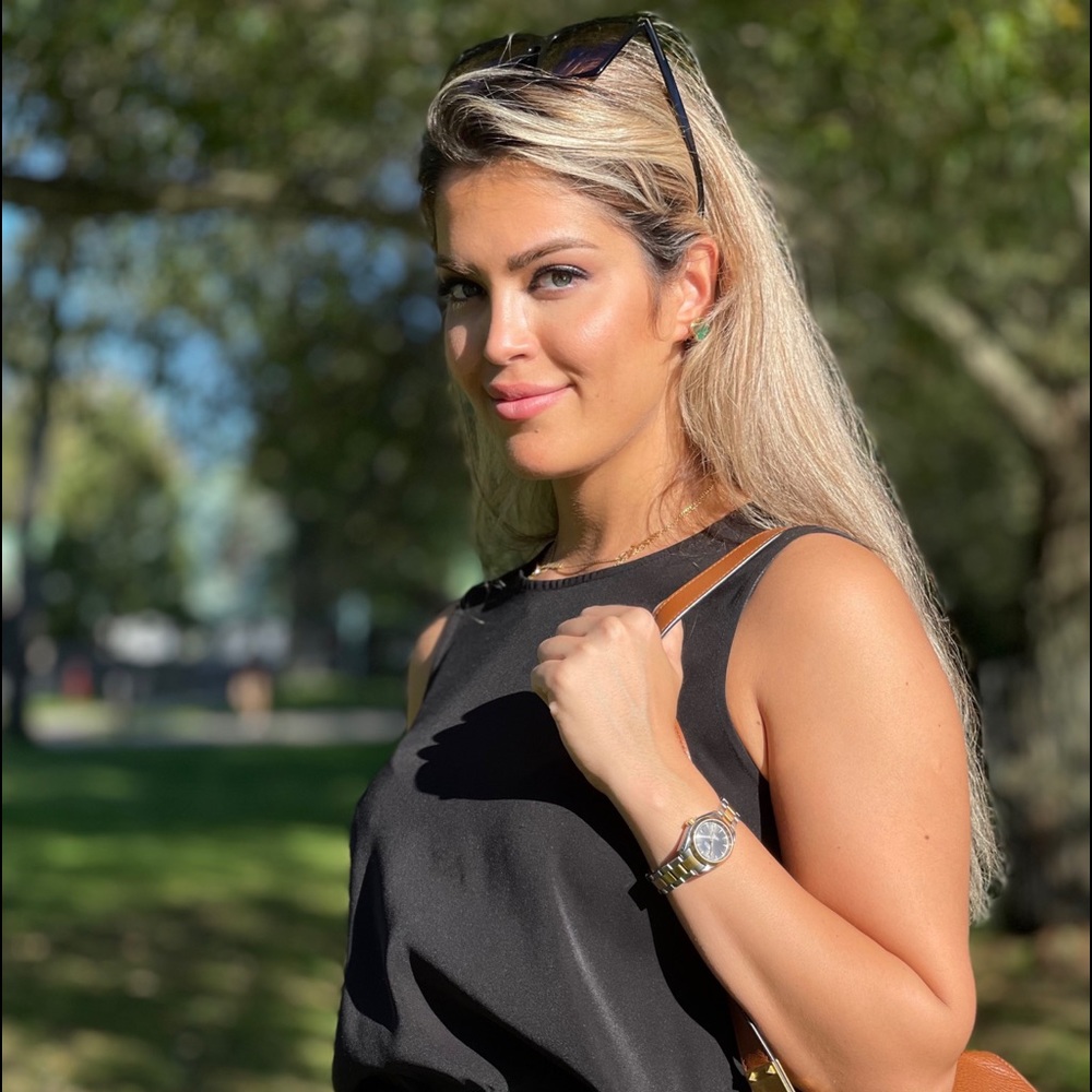 Meet your Posher, Ghazaleh